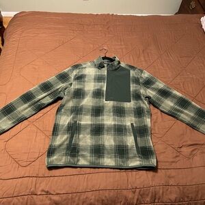 Duluth Trading Men's Checkpoint Fleece Pattern 1/4 Zip Mock Green